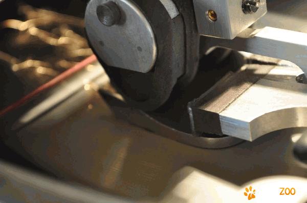 Ascutire Profesiona cutite de tuns.